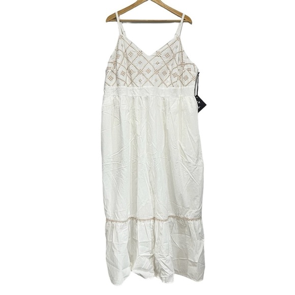 Ava & Viv Dresses & Skirts - Women’s Embroidered Maxi Tiered Dress Adjustable Straps Ava & Viv Ivory Size 2X